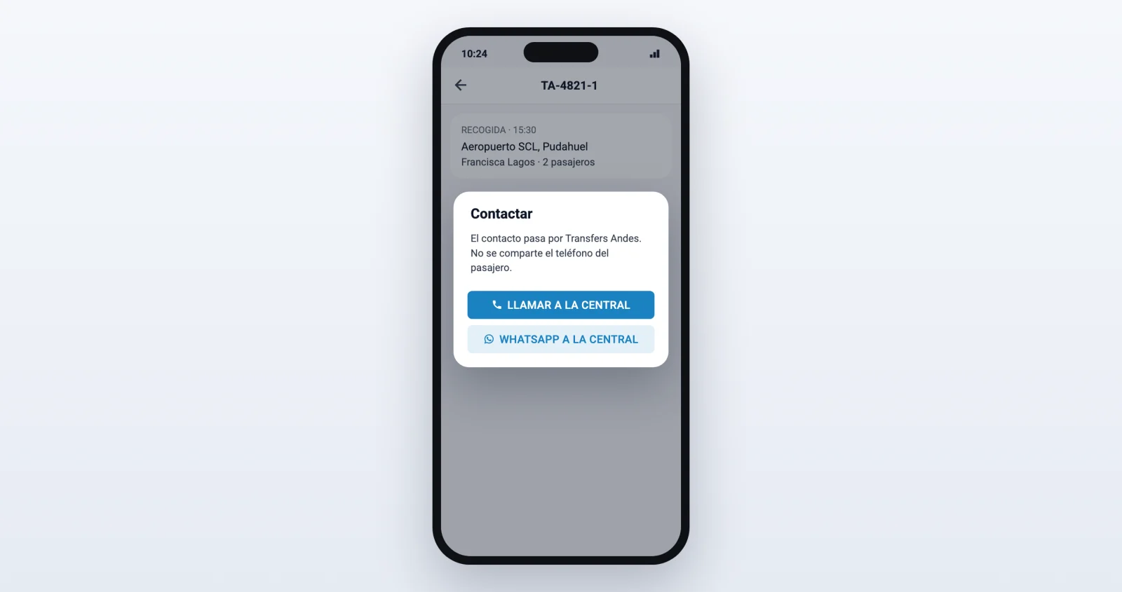 App de conductores con la ventana Contactar y los botones Llamar a la central y WhatsApp a la central.